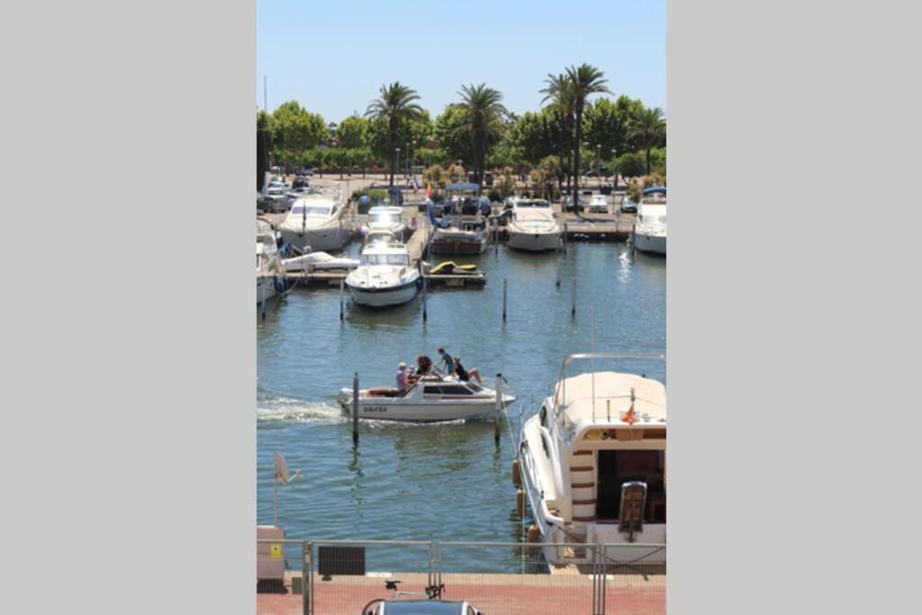 Cn1-Zona Chic Club Nautico, Clima, 5 Minutos Andando De La Playa, Centro, Restaurantes Daire Empuriabrava Dış mekan fotoğraf
