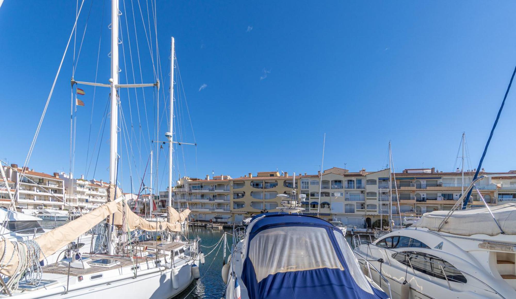 Cn1-Zona Chic Club Nautico, Clima, 5 Minutos Andando De La Playa, Centro, Restaurantes Daire Empuriabrava Dış mekan fotoğraf